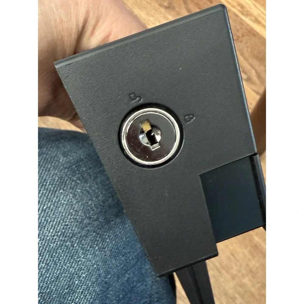 Lenovo ThinkPad Pro Dock 40A1 Port Doking Station With Power Cord